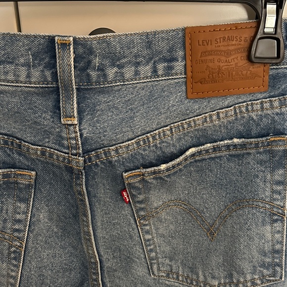 Women’s Levi wedgie straight size 30 - Picture 4 of 5